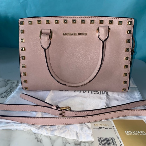 Michael Kors Handbag - Picture 3 of 9